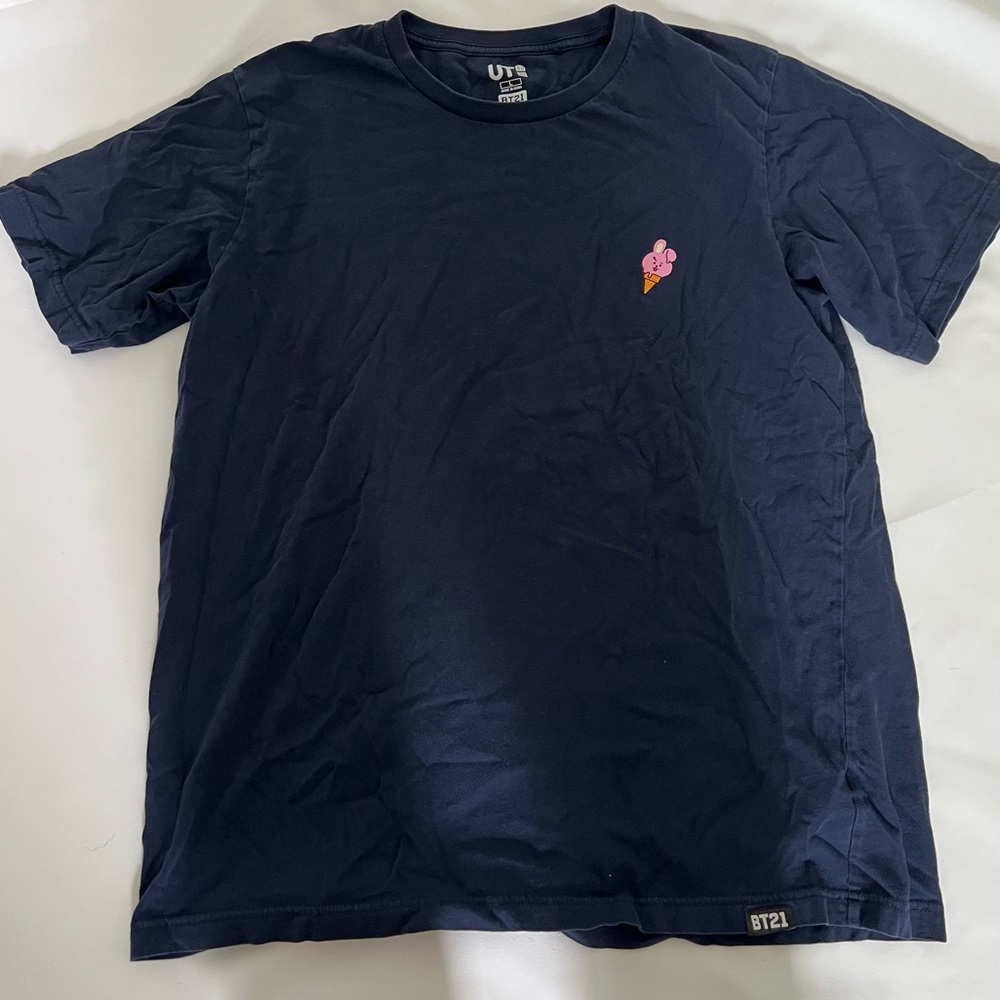 Uniqlo BTS Cooky T Shirt L